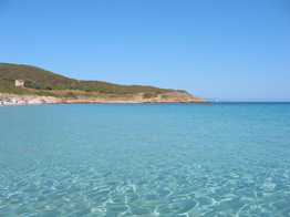 Acqua nella spiaggia di Tamarone